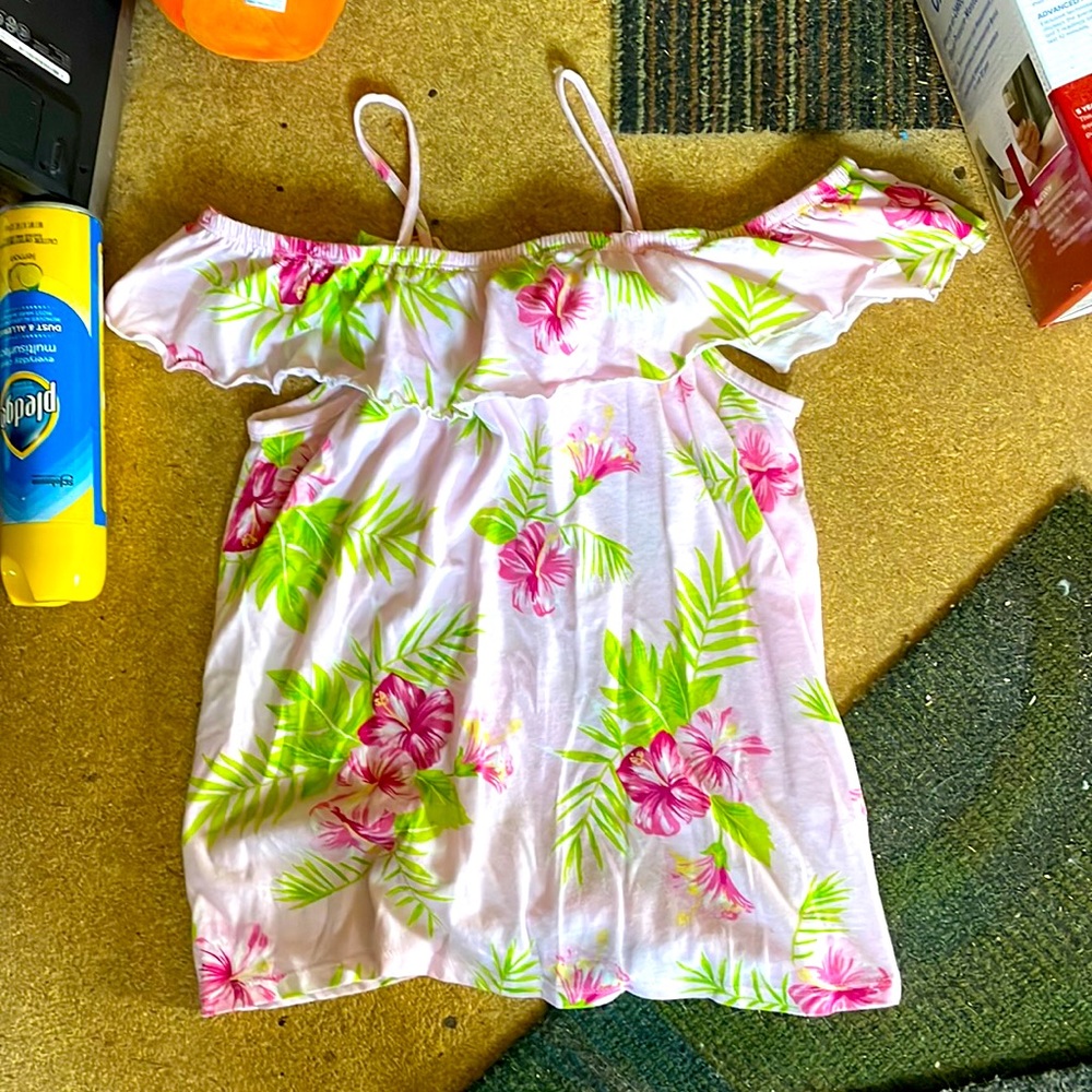 Size 16(xxl) girls pink floral shirt from the children’s place